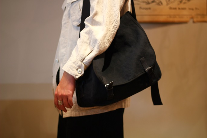 TRUCK-french army shoulder bag- | SLOW - スロウ 公式サイト | 革製 ...